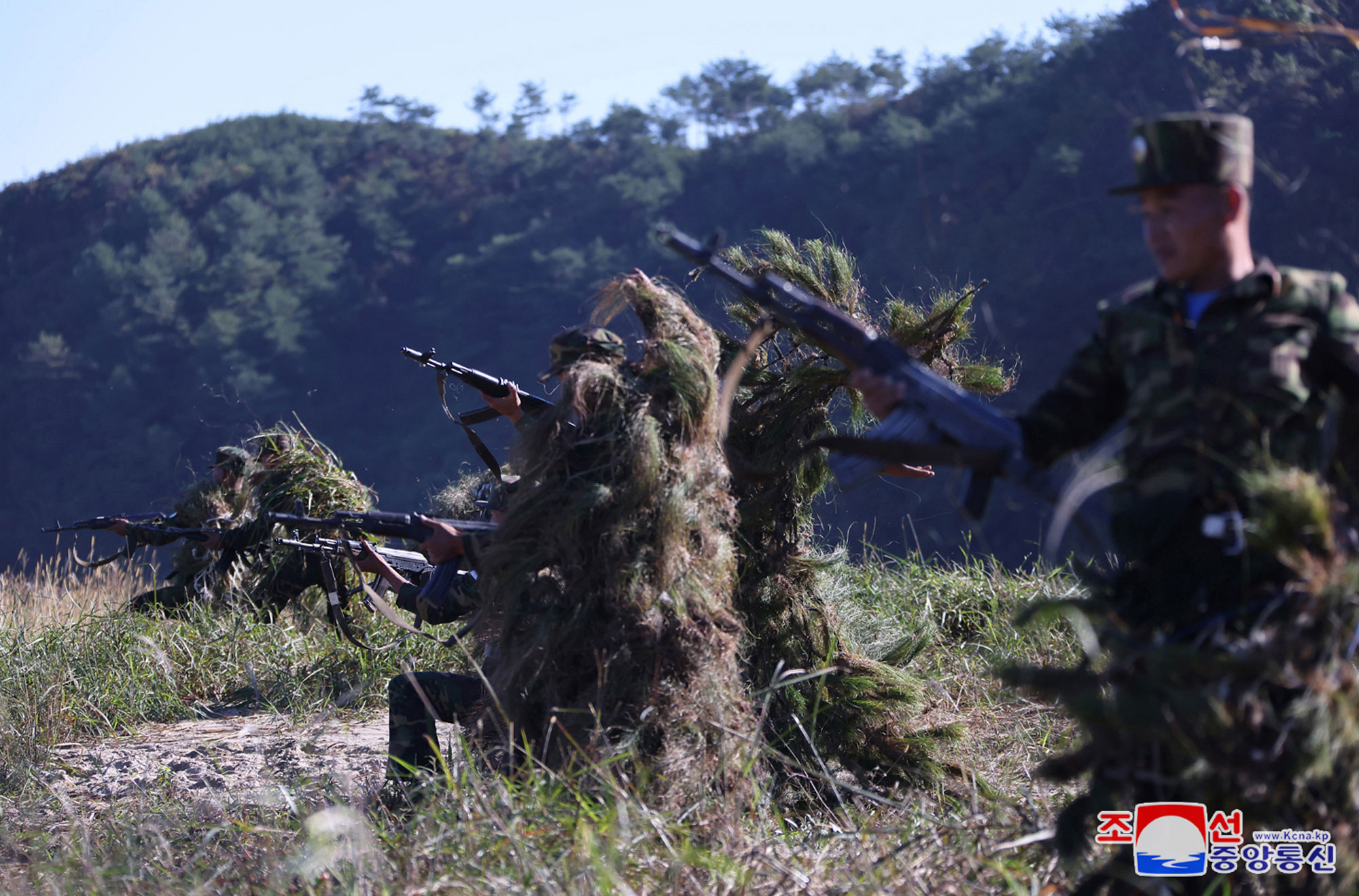 President of State Affairs Kim Jong Un inspects training base of special operation units of KPA in western area