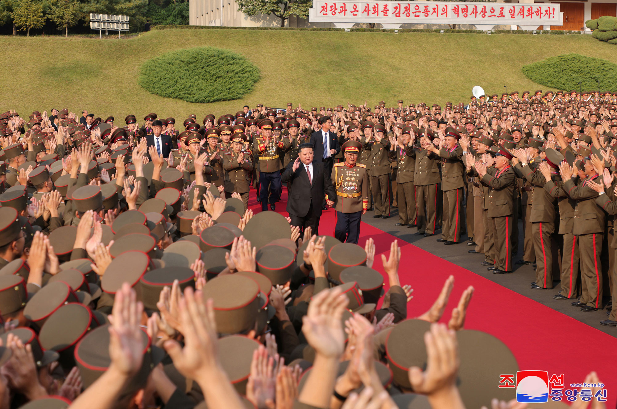 President of State Affairs Kim Jong Un pays congratulatory visit to Kim Jong Un University of National Defence