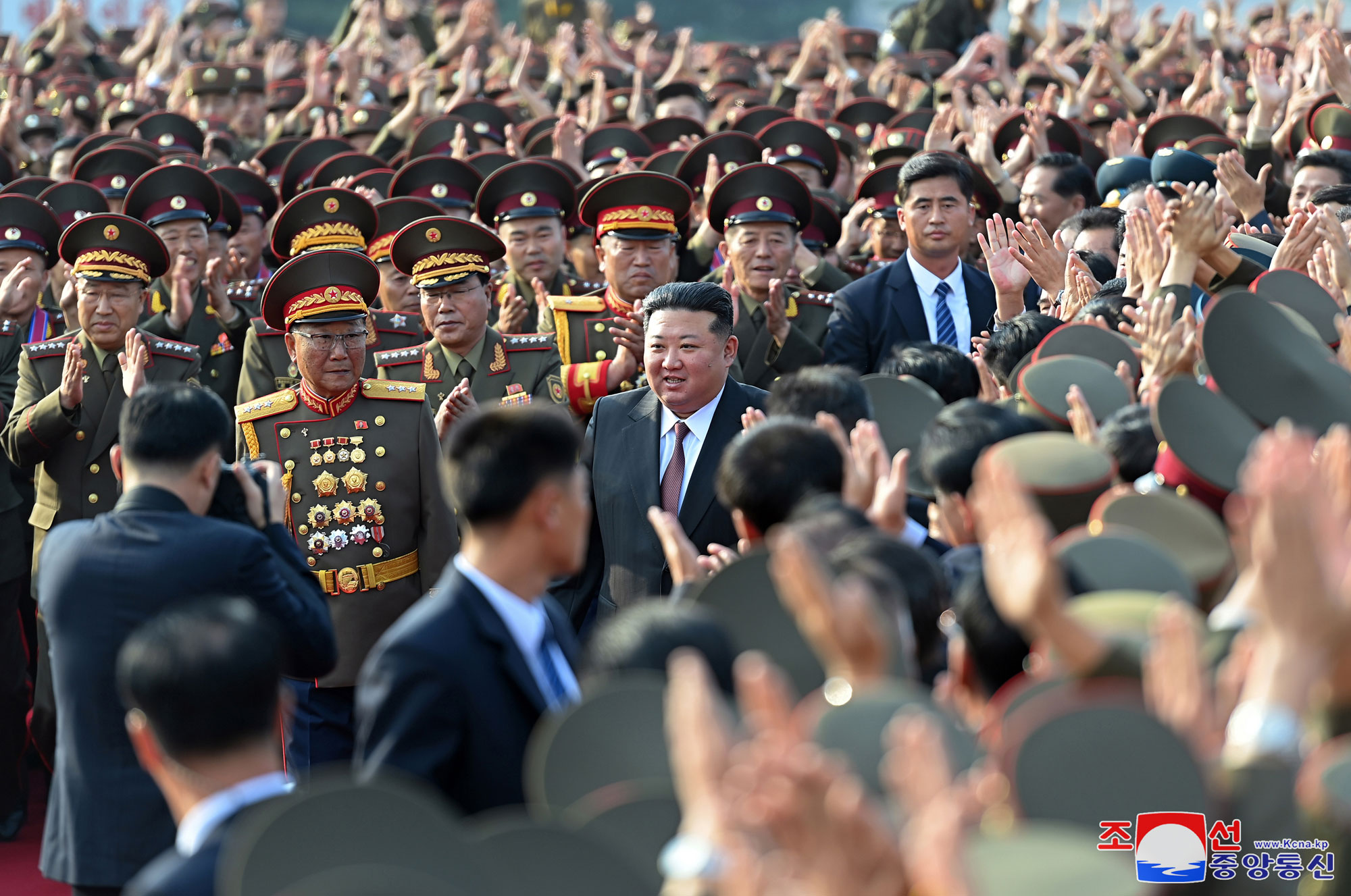 President of State Affairs Kim Jong Un pays congratulatory visit to Kim Jong Un University of National Defence