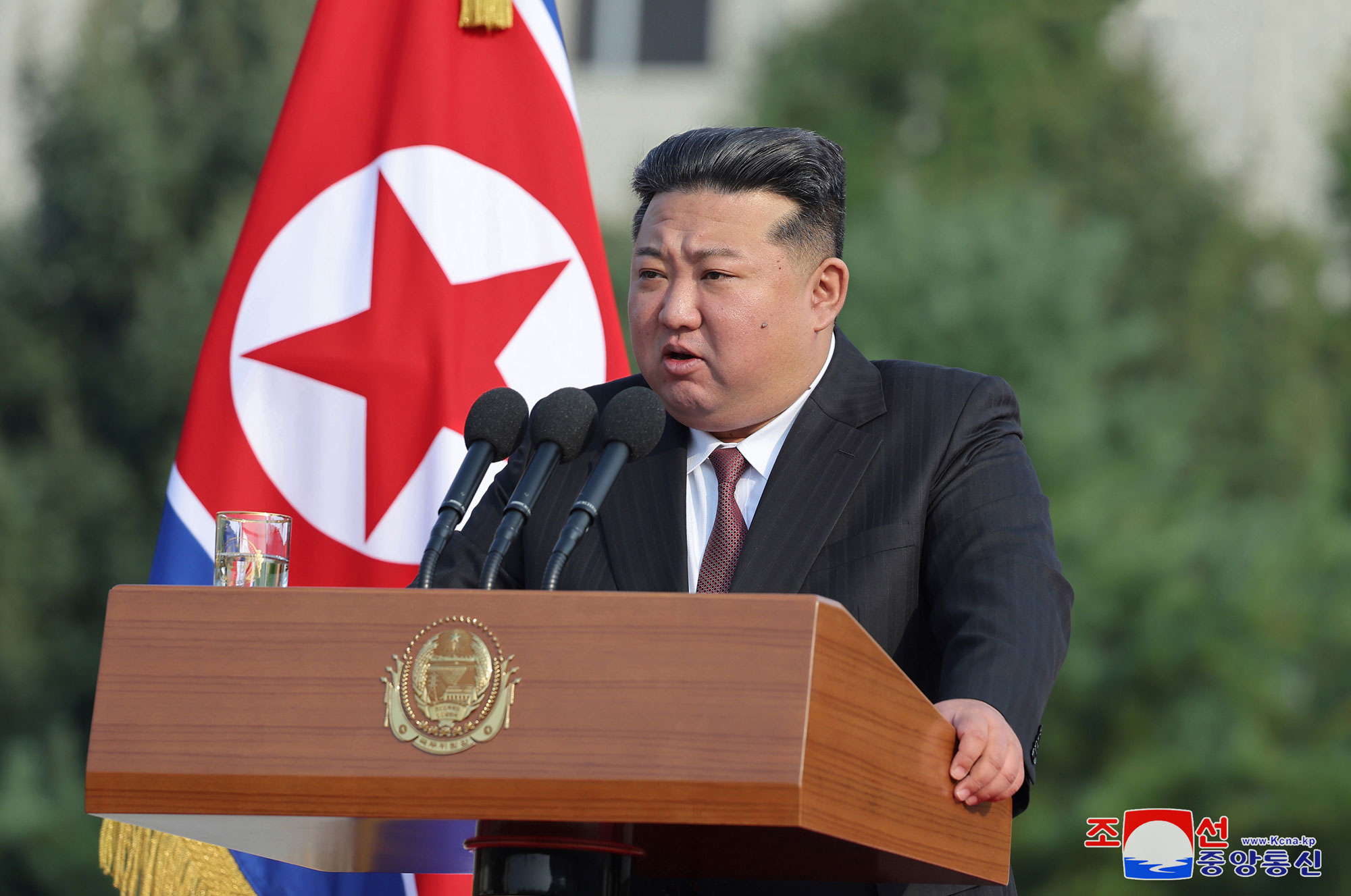 President of State Affairs Kim Jong Un pays congratulatory visit to Kim Jong Un University of National Defence