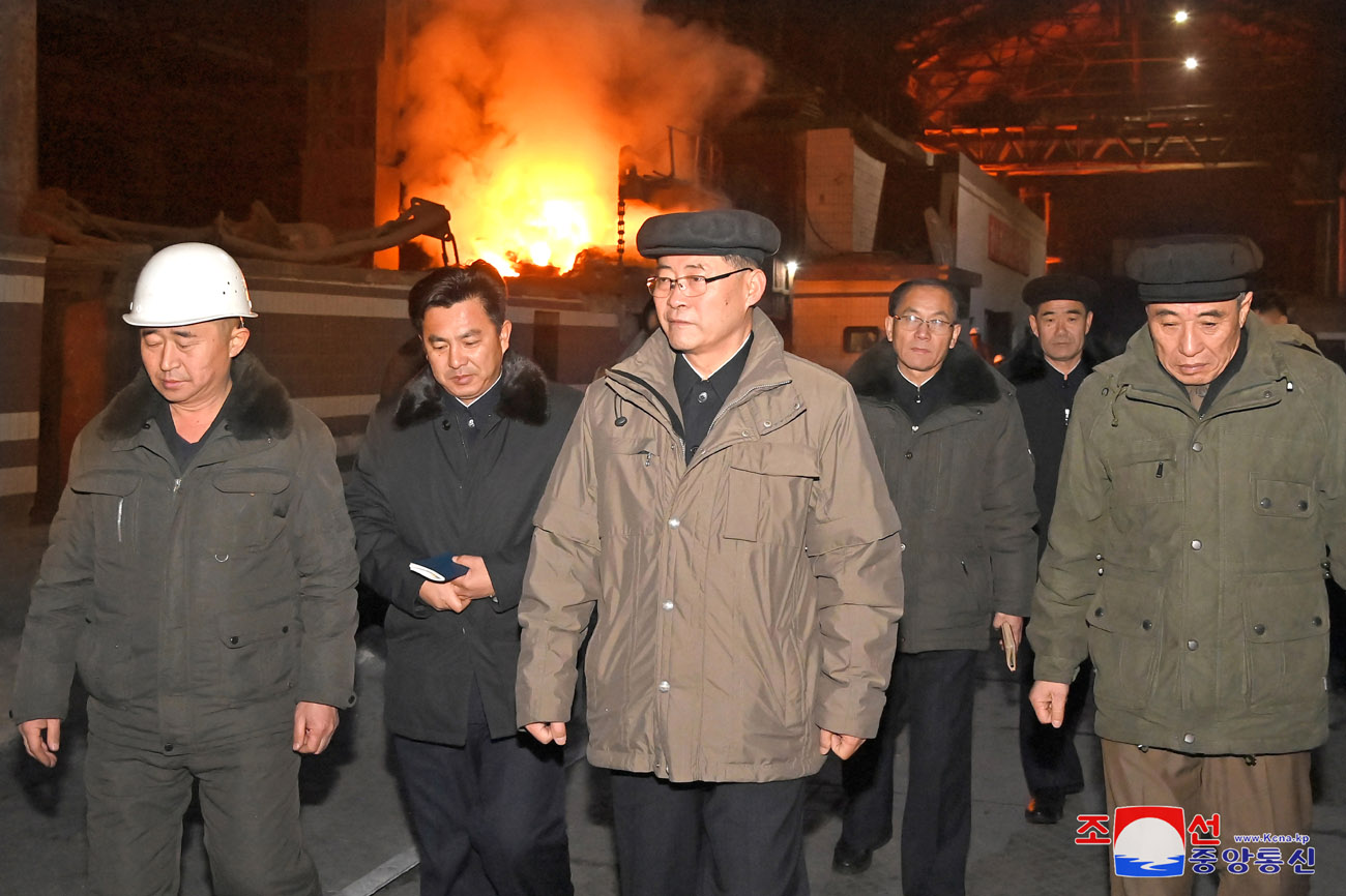 박태성 내각총리 인민경제 여러 부문 사업 현지료해