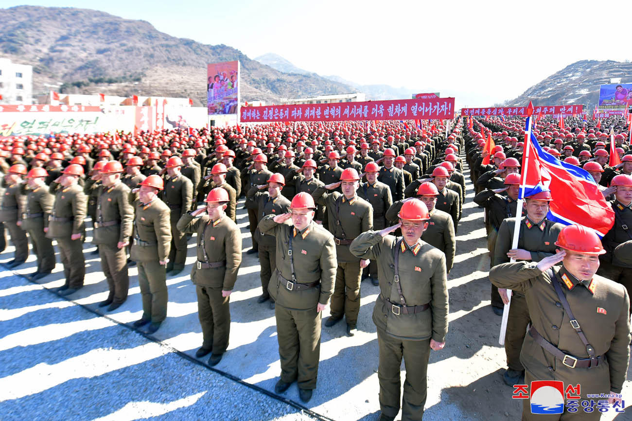 Groundbreaking ceremonies of regional-industry factories, hospital and leisure complex held