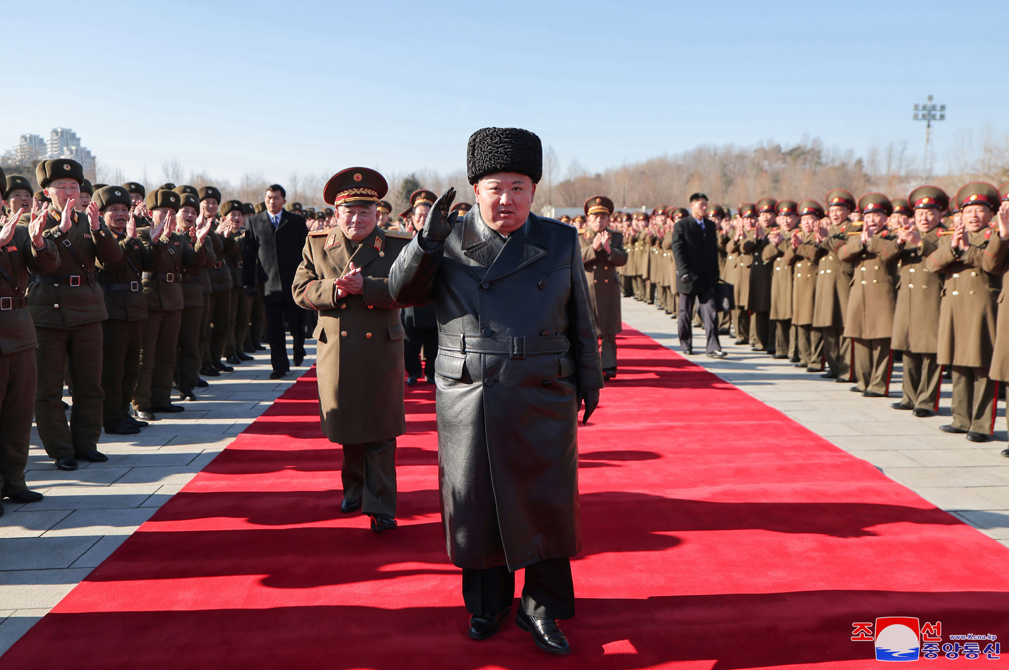 Estimado compañero Kim Jong Un visita Academia Militar Política Kim Il Sung