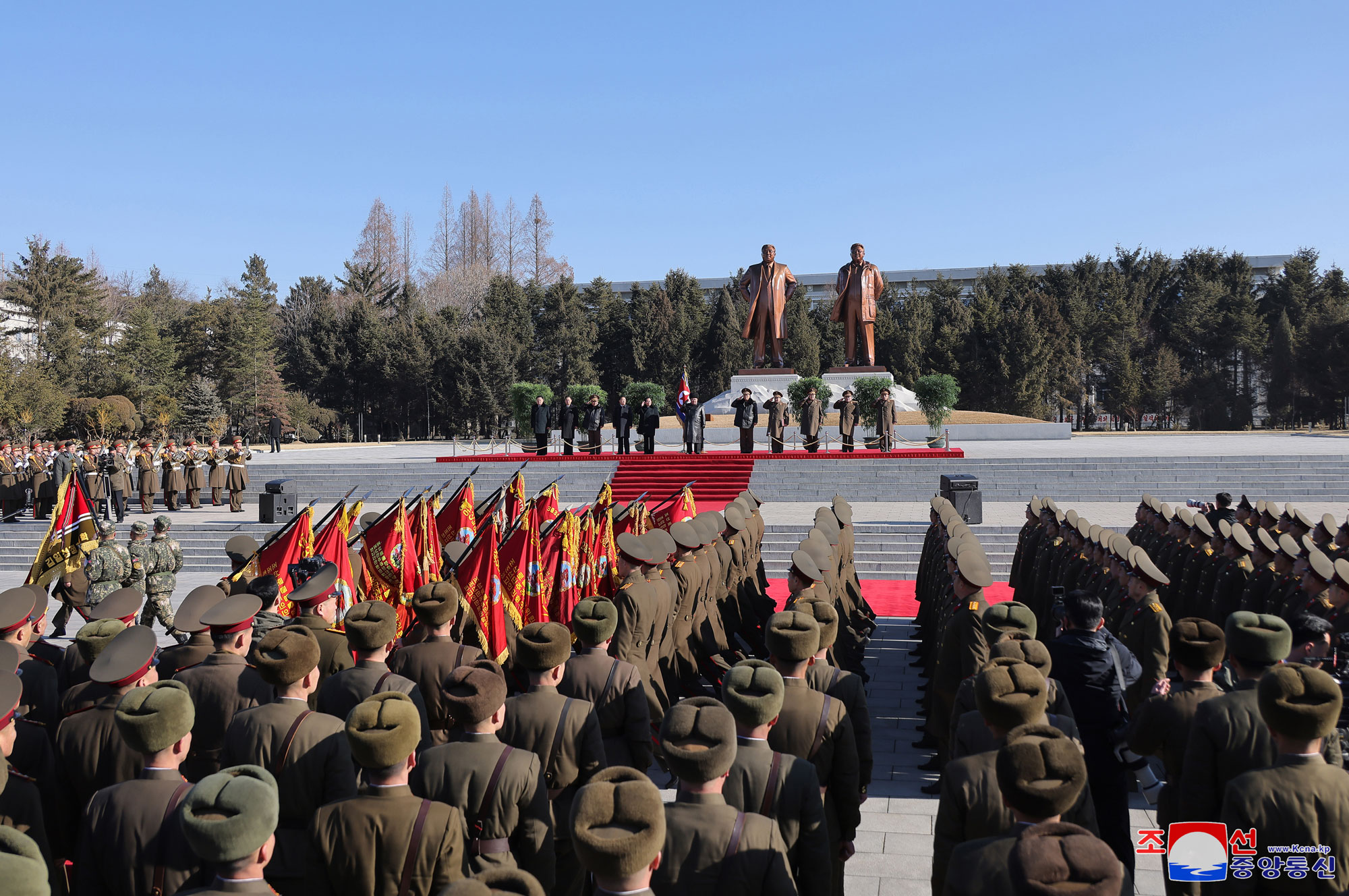 Estimado compañero Kim Jong Un visita Academia Militar Política Kim Il Sung