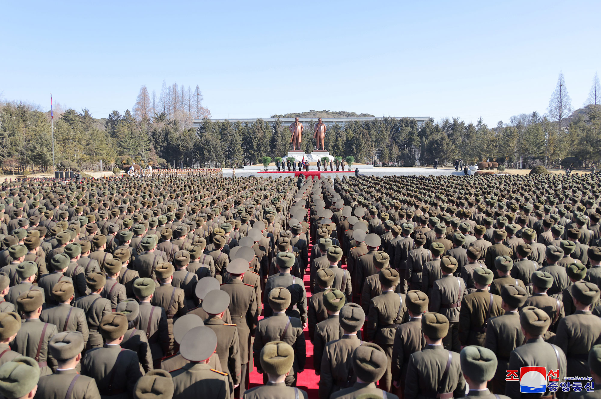 Estimado compañero Kim Jong Un visita Academia Militar Política Kim Il Sung