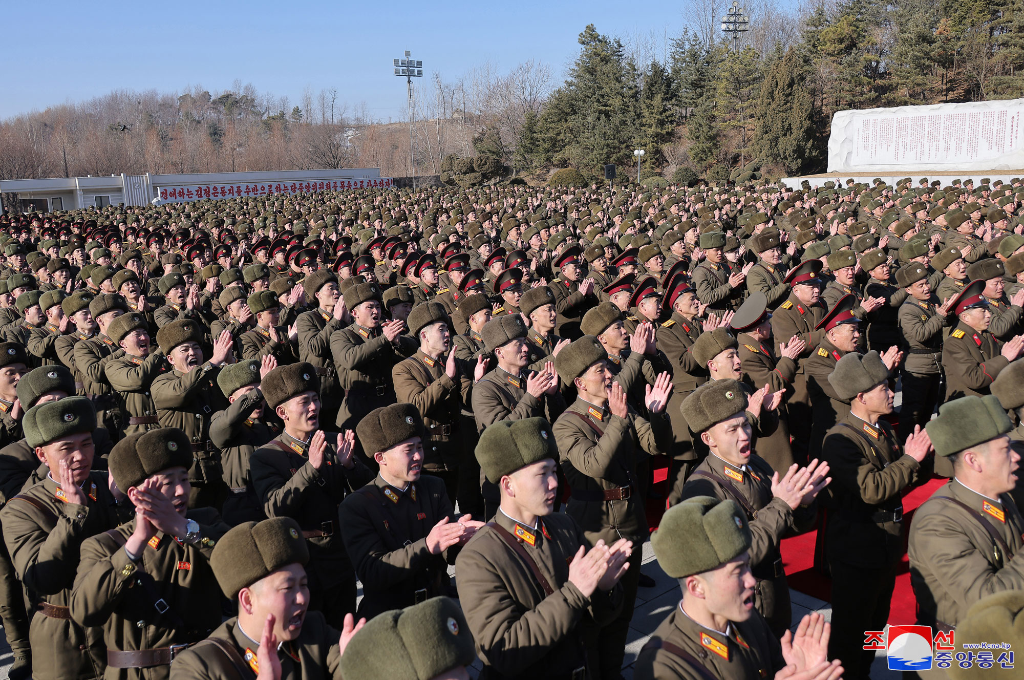 Estimado compañero Kim Jong Un visita Academia Militar Política Kim Il Sung