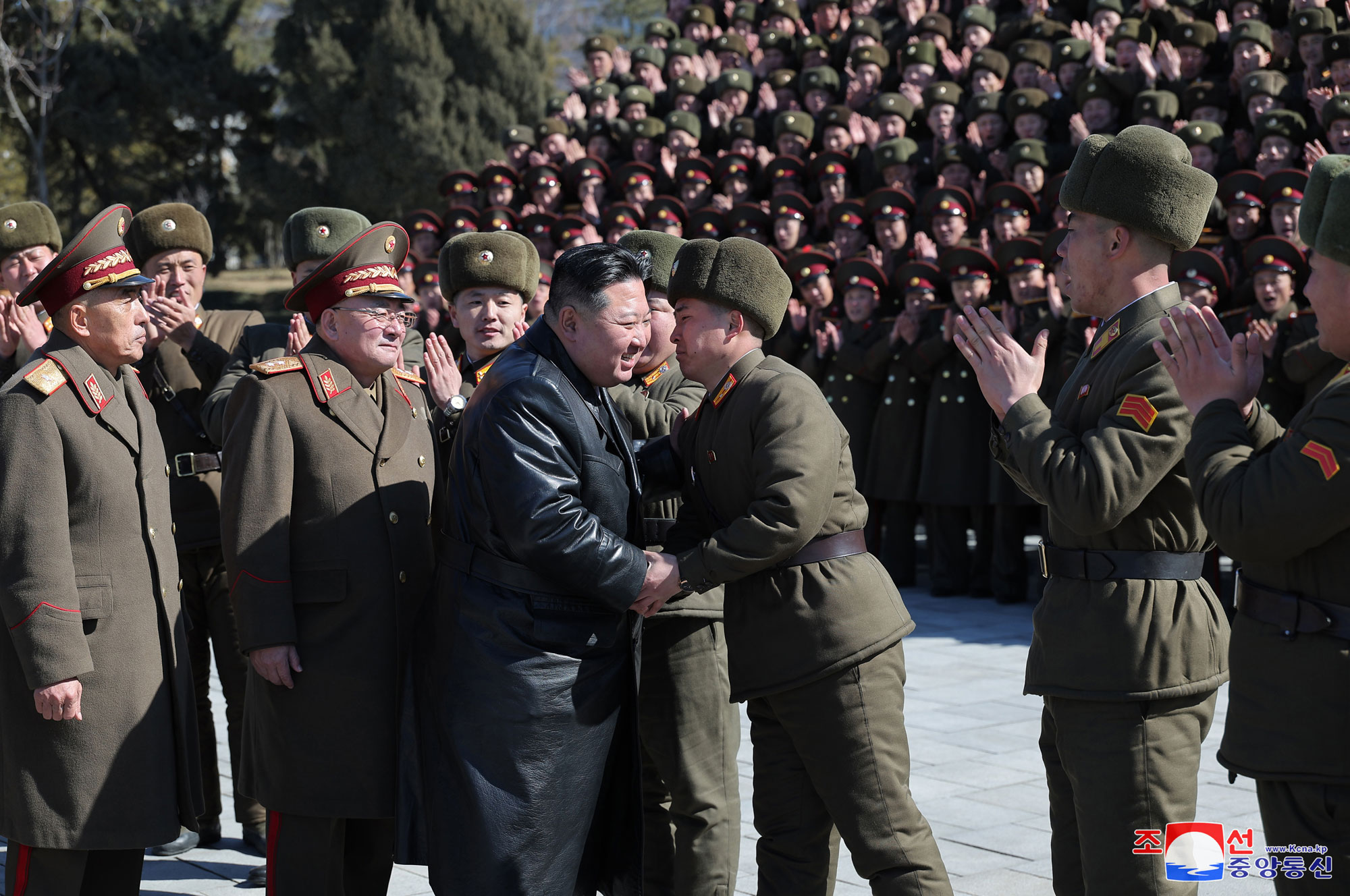 Estimado compañero Kim Jong Un visita Academia Militar Política Kim Il Sung