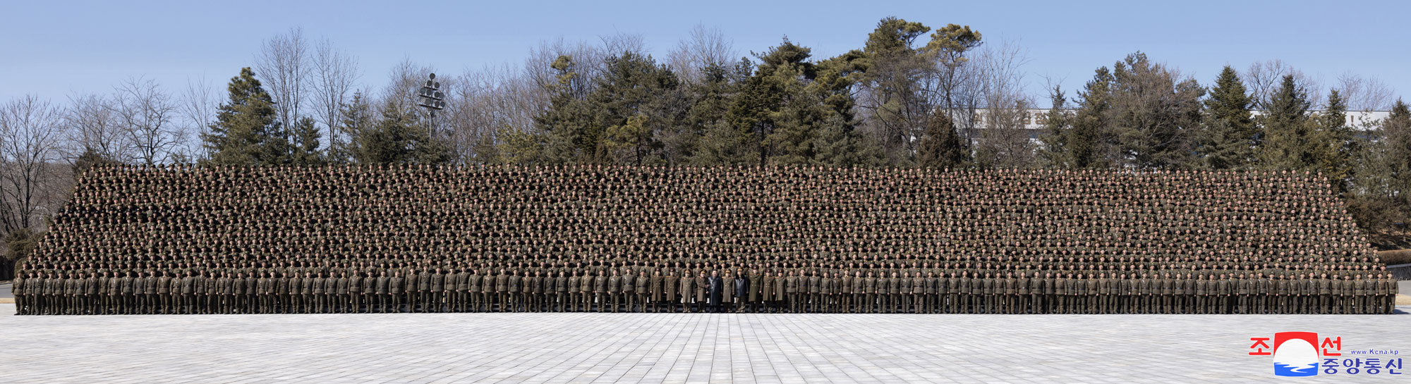 Estimado compañero Kim Jong Un visita Academia Militar Política Kim Il Sung