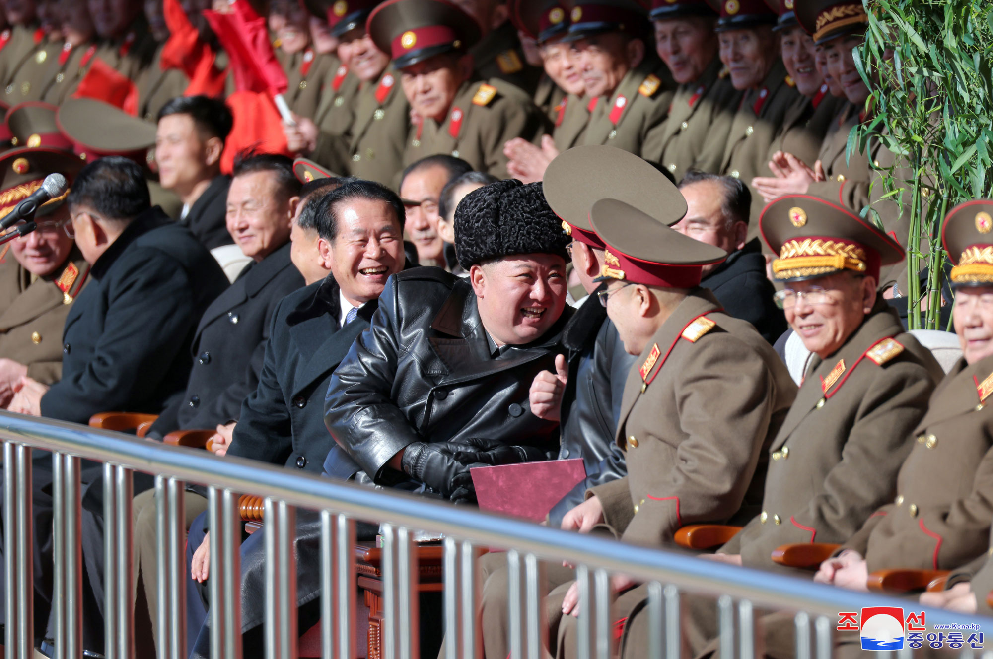 Estimado compañero Kim Jong Un visita Academia Militar Política Kim Il Sung