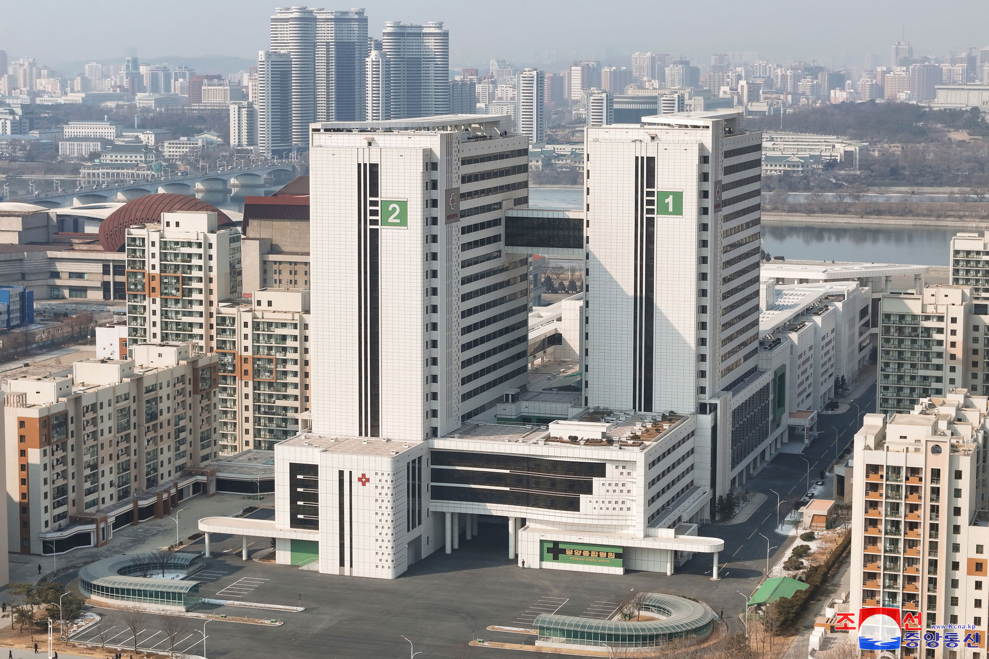 President of State Affairs Kim Jong Un visits completed Pyongyang General Hospital