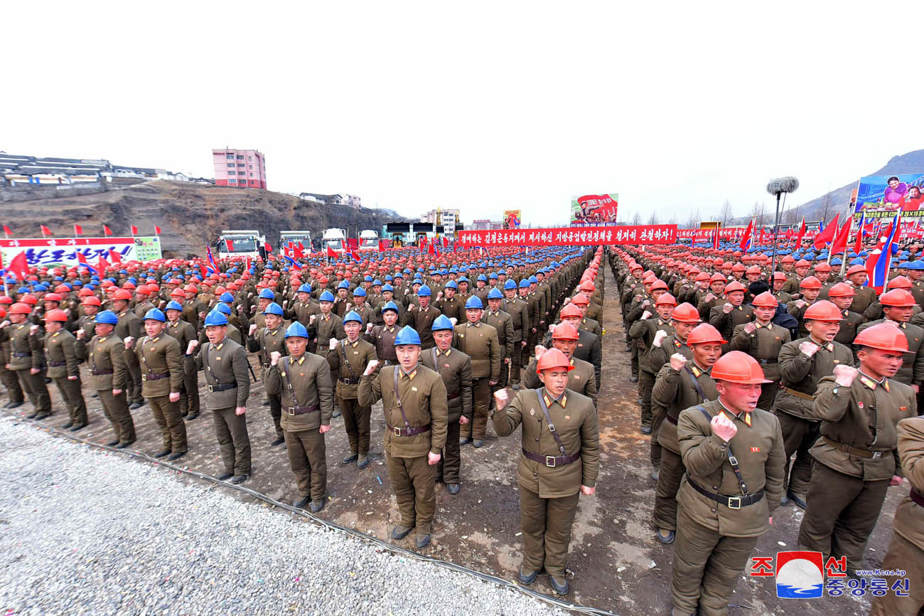 Feiern zum Baubeginn der örtlichen Industriebetriebe in den Kreisen Pukchang, Yomju, Paechon, Janggang, Cholwon und Kilju