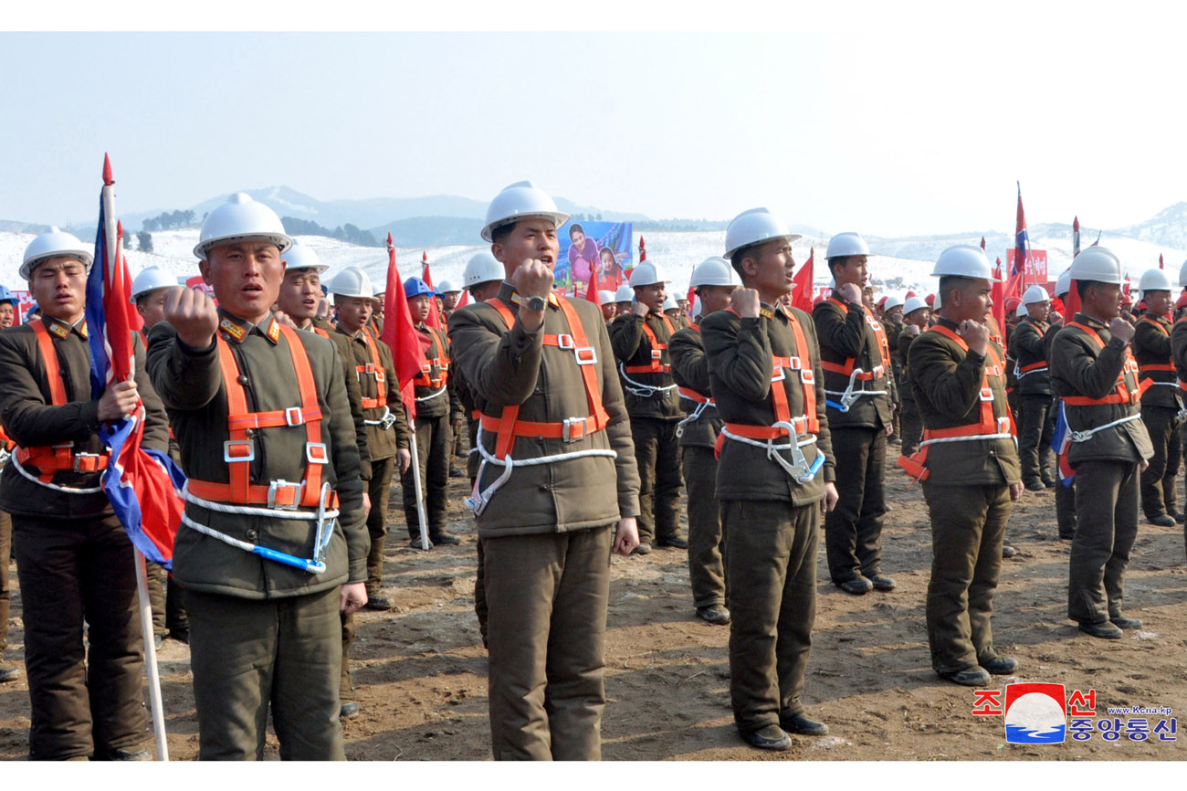 Feiern zum Baubeginn der örtlichen Industriebetriebe in den Kreisen Pukchang, Yomju, Paechon, Janggang, Cholwon und Kilju