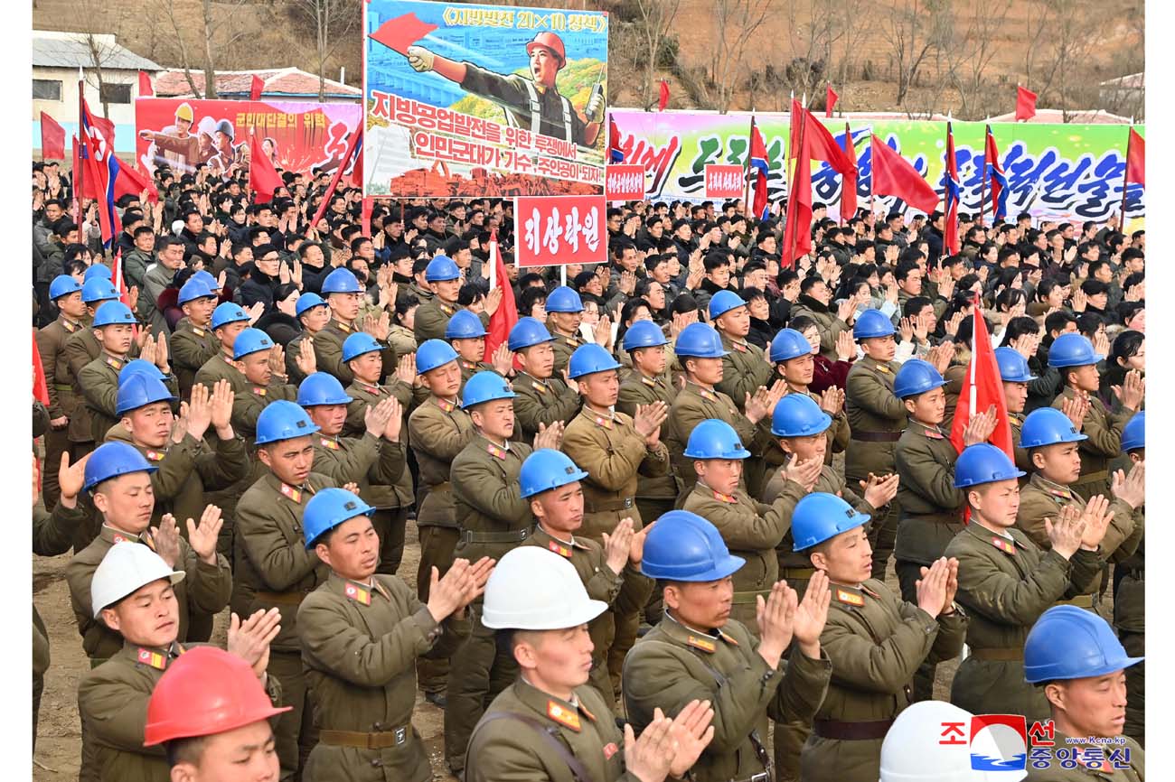 Feiern zum Baubeginn der örtlichen Industriebetriebe in den Kreisen Pukchang, Yomju, Paechon, Janggang, Cholwon und Kilju