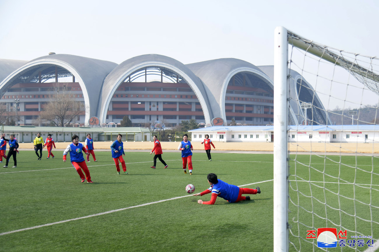 《아시아축구련맹 녀성축구의 날》기념행사 진행